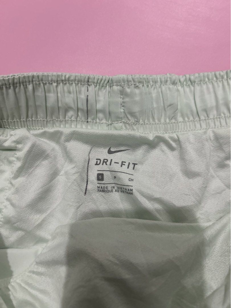 Nike Running Short (Category: Activewear) located in Manila. Submitted by chen_clybelles (Listing ID 1469708189, Image 2). Description: .