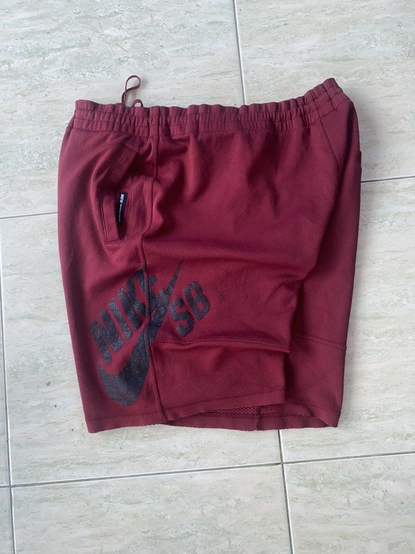 NIKE SB SHORTS (Category: Shorts) located in Dipolog. Submitted by bryant_thrift (Listing ID 1469583509, Image 1). Description: WAIST:32-38 LENGHT:20 HEM:14 NO ISSUE ADJUSTABLE WAIST READY TO WEAR COMPLETE TAGS AUTHENTIC.