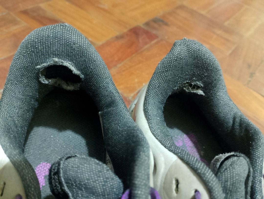 Nike Shoes Size US 7 (Category: Sneakers) located in Quezon City. Submitted by ivriory.wolfie (Listing ID 1469674244, Image 3). Description: Brand: Nike Colorway: White, dark grey, and purple with purple laces Size: US 7 / UK 4.5 / EUR 38 / CM 24 Condition: Significant wear and fabric holes on the inner ankle collar lining of both shoes; outsoles still have good traction Ideal Use: Great daily beaters or outdoor running trainers Still good shoes 