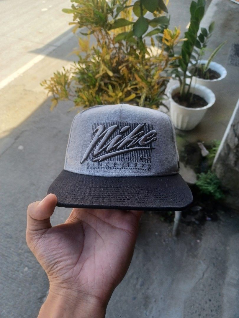 Nike snapback (Category: Caps & Hats) located in Cauayan City . Submitted by cuzthriftshop (Listing ID 1469644964, Image 1). Description: .