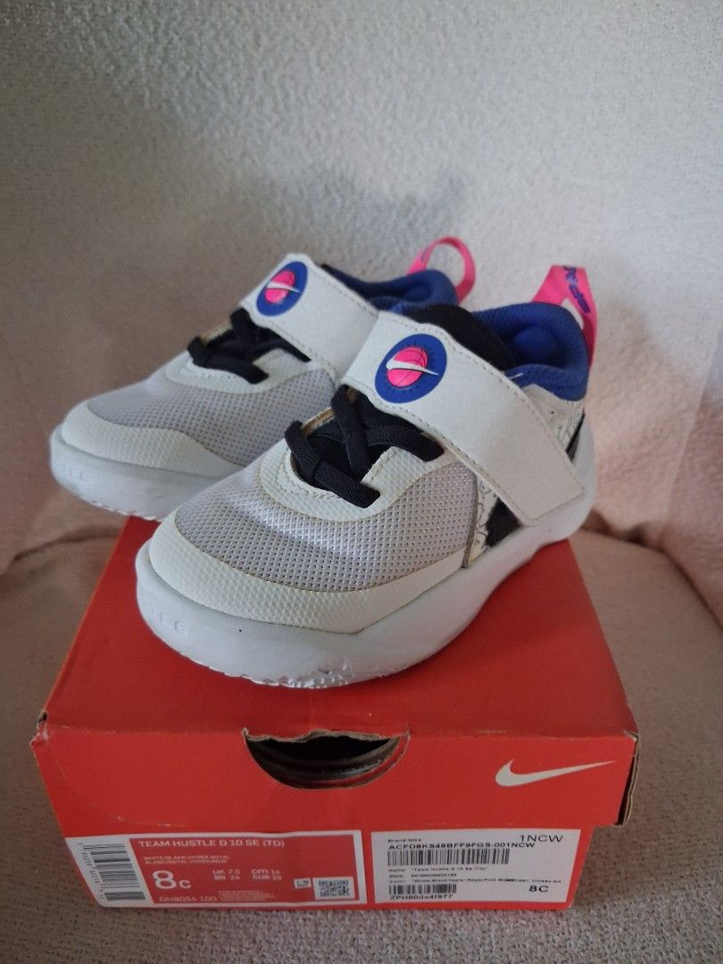 Nike Team Hustle (Category: Babies & Kids Fashion) located in Makati City. Submitted by karamazob006 (Listing ID 1469652656, Image 1). Description: for sale nike kids shoes Nike Team Hustle "Space Jam" sz 8c (fits 3-4yo) used only a few times 1k.