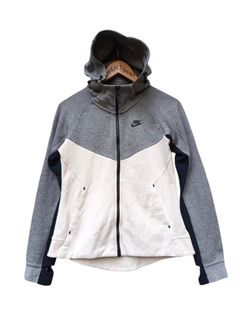 (Category: ) located in . Submitted by ukayganda25 (Listing ID 1469676980, Image 1). Description: .