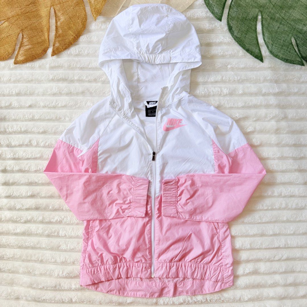 Nike two toned windbreaker 10-12 yrs old (Category: Babies & Kids Fashion) located in La Trinidad. Submitted by true_kidsclothing (Listing ID 1469706457, Image 2). Description: .