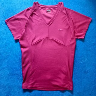 (Category: ) located in . Submitted by juliane_thrift-declutters (Listing ID 1469606127, Image 1). Description: .