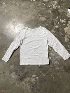 (Category: ) located in . Submitted by piecesgarments (Listing ID 1469702350, Image 1). Description: .
