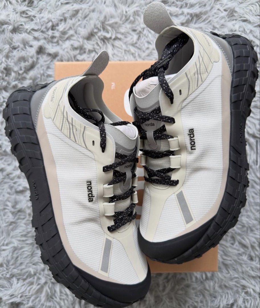 Norda 001A Cinder (Category: Casual Shoes) located in Quezon City. Submitted by shoeplug.ph (Listing ID 1469664558, Image 1). Description: Norda 001A Cinder sizes available: 8us W (25cm) 8.5us W (25.5cm) brandnew / complete ₱9,000 each.