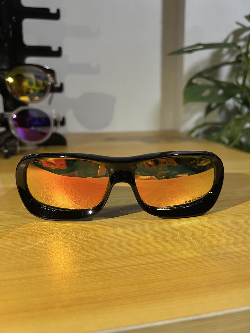 Oakley De Soto (Category: Sunglasses & Eyewear) located in Manila. Submitted by vaultoptics (Listing ID 1469624742, Image 2). Description: Unit only Loc: Pasig City.