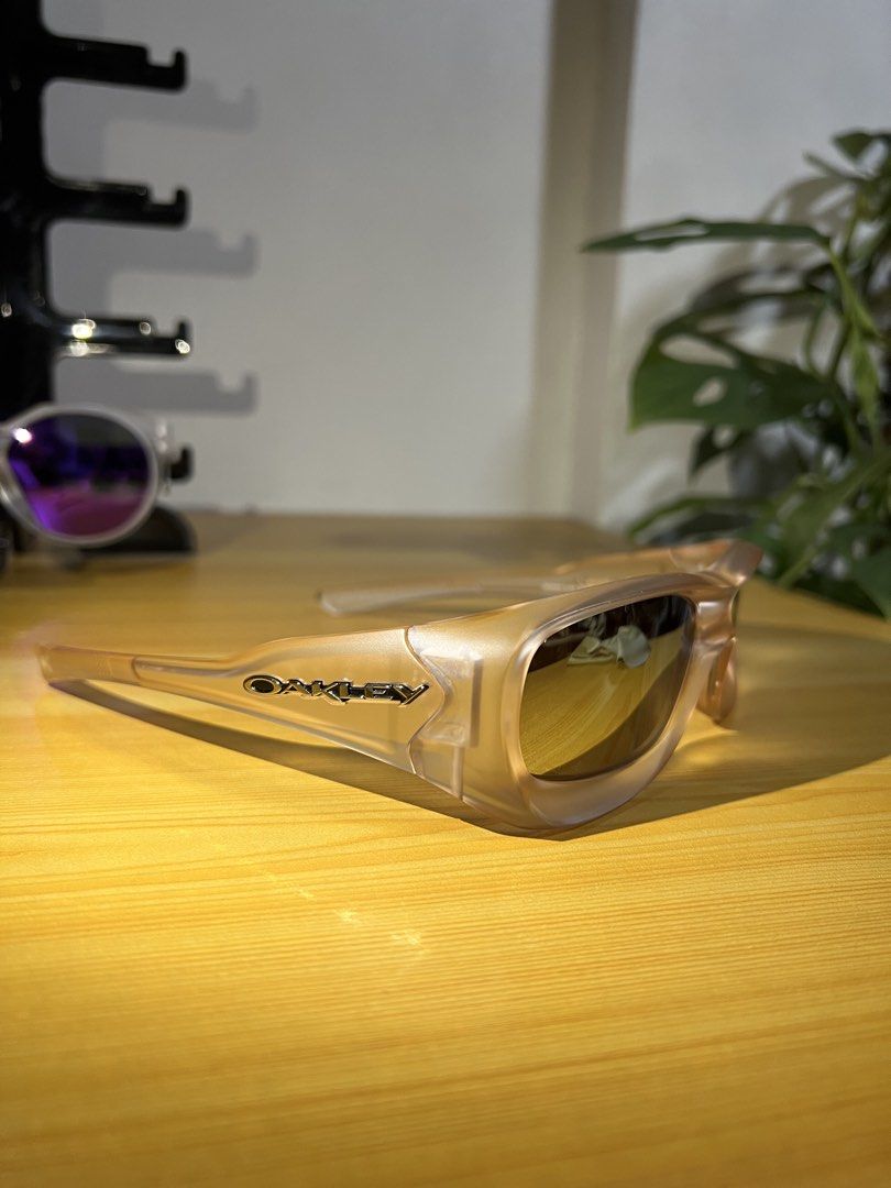 Oakley De Soto (Category: Sunglasses & Eyewear) located in Manila. Submitted by vaultoptics (Listing ID 1469625441, Image 3). Description: Unit only.