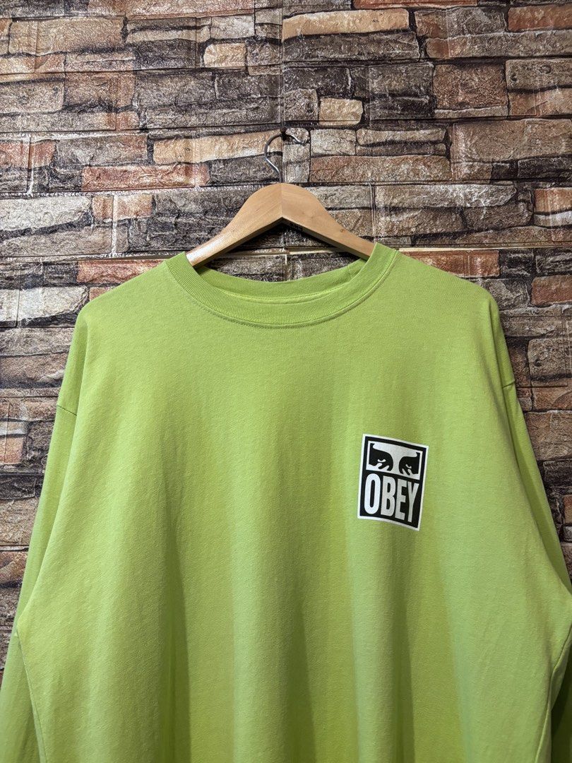 OBEY NEON GREEN LONGSLEEVE (Category: Tshirts & Polo Shirts ) located in Davao. Submitted by angelothriftfinds (Listing ID 1469587360, Image 3). Description: OBEY excellent condition dimension: 23” W | 31” L fit: XL size issue: minor discoloration on the lower front mine: ₱250.