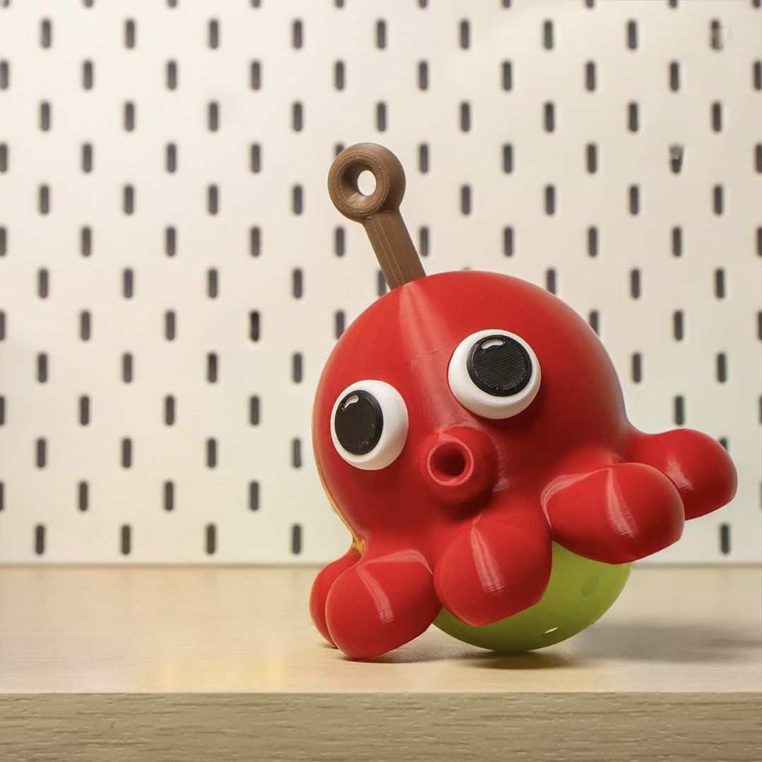 OctoPop Pickleball Holder (Category: Racket and Ball Sports) located in San Jose. Submitted by mimidadan (Listing ID 1469665184, Image 2). Description: 🐙❤️ OCTO POP – Pickleball Holder! Meet your new cutest court buddy! 💕 This adorable octopus hugs your pickleball while adding a fun and playful touch to your sports bag! 🎾✨ ❤️ Cute octopus design 🐙 Easy to carry and attach to your bag 💕 Stylish, fun & functional 🎾 Perfect for pickleball love