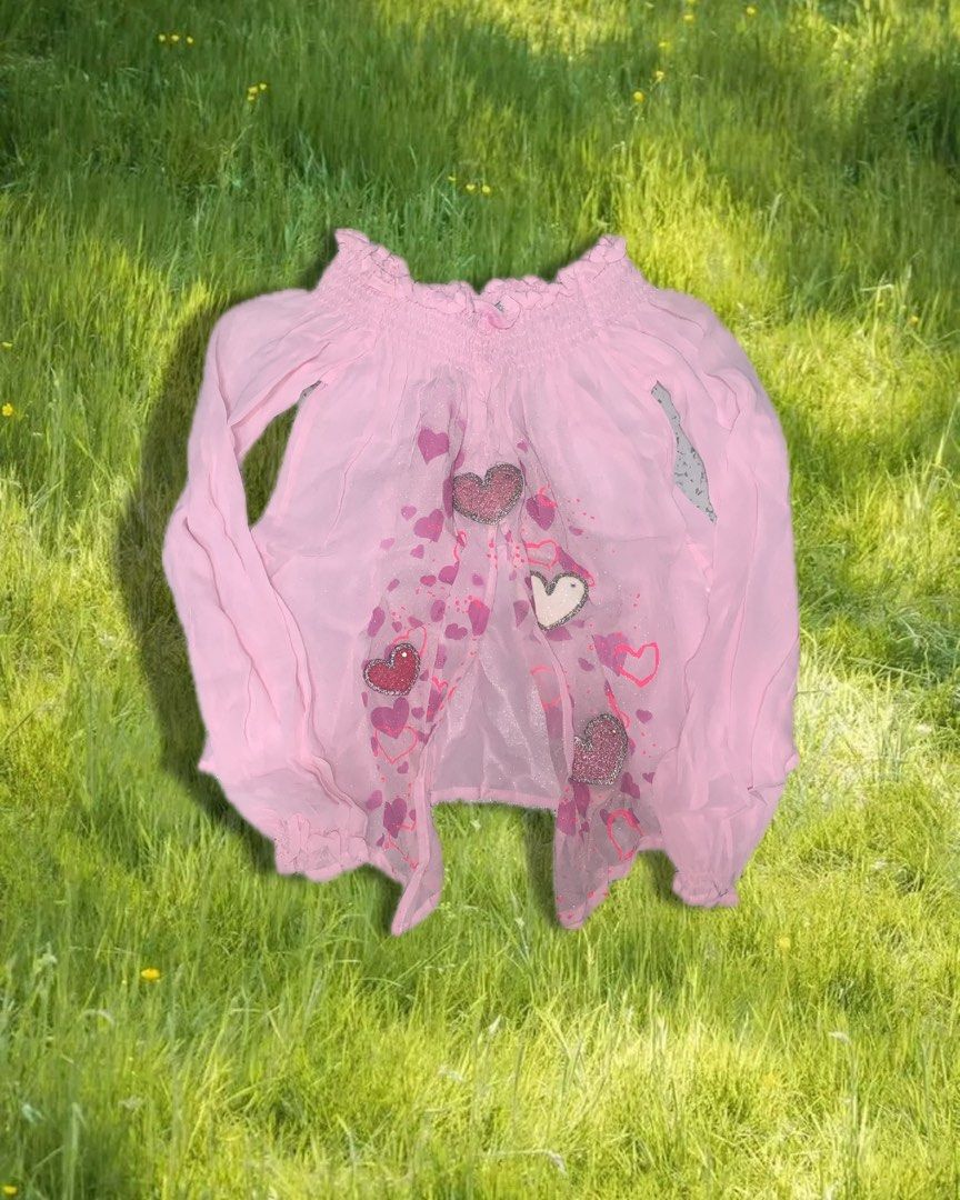 Off shoulder Pink Top (Category: Others Tops) located in Manila. Submitted by shangina555 (Listing ID 1469604243, Image 1). Description: .