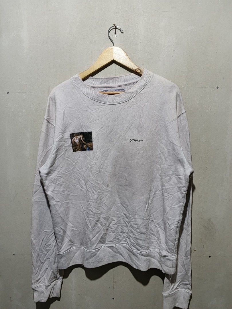 OFF WHITE CREW NECK (Category: Coats, Jackets and Outerwear) located in Panglao. Submitted by john_denver_ (Listing ID 1469691538, Image 2). Description: AUTHENTIC 10/10 COLOR RATE MINIMAL HAIRLINES.