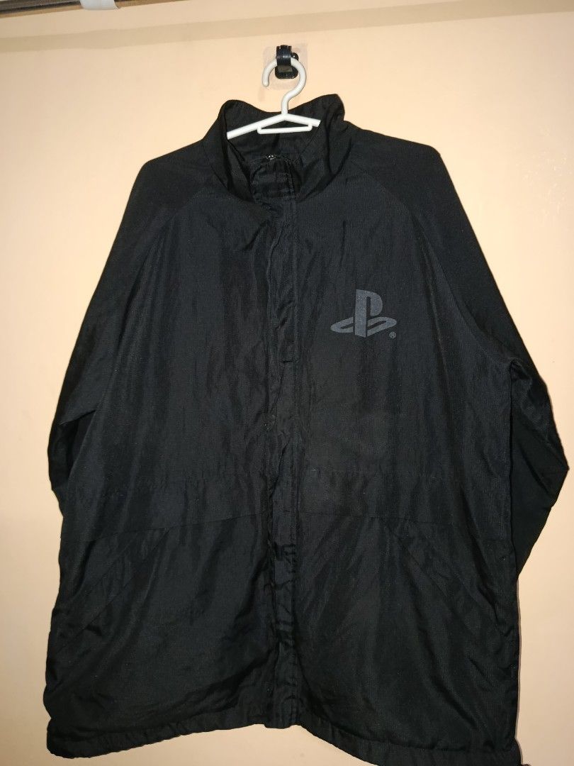 Official PlayStation Promo Windbreaker Jacket (Category: Coats, Jackets and Outerwear) located in Quezon City. Submitted by y12-baby (Listing ID 1469734161, Image 1). Description: broken pullup zip slide 5 & 6 condition: 8/10 color: 10/10 mop: gcash/maya/maribank +sf! pm for dimes RARE Vintage PlayStation Staff Jacket Y2K Sony Promo Windbreaker Not For Sale Size L.