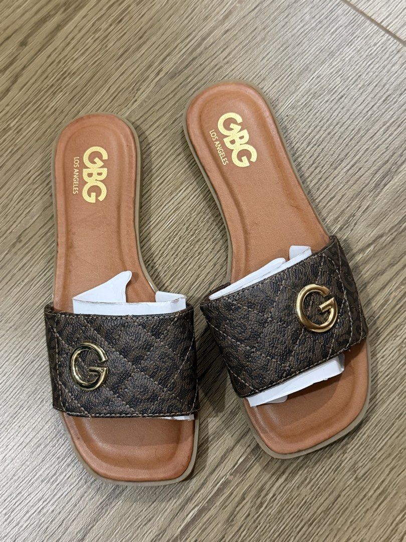 OG GUESS (Category: Sandals) located in Orani. Submitted by lovely.items1983 (Listing ID 1469611249, Image 1). Description: .