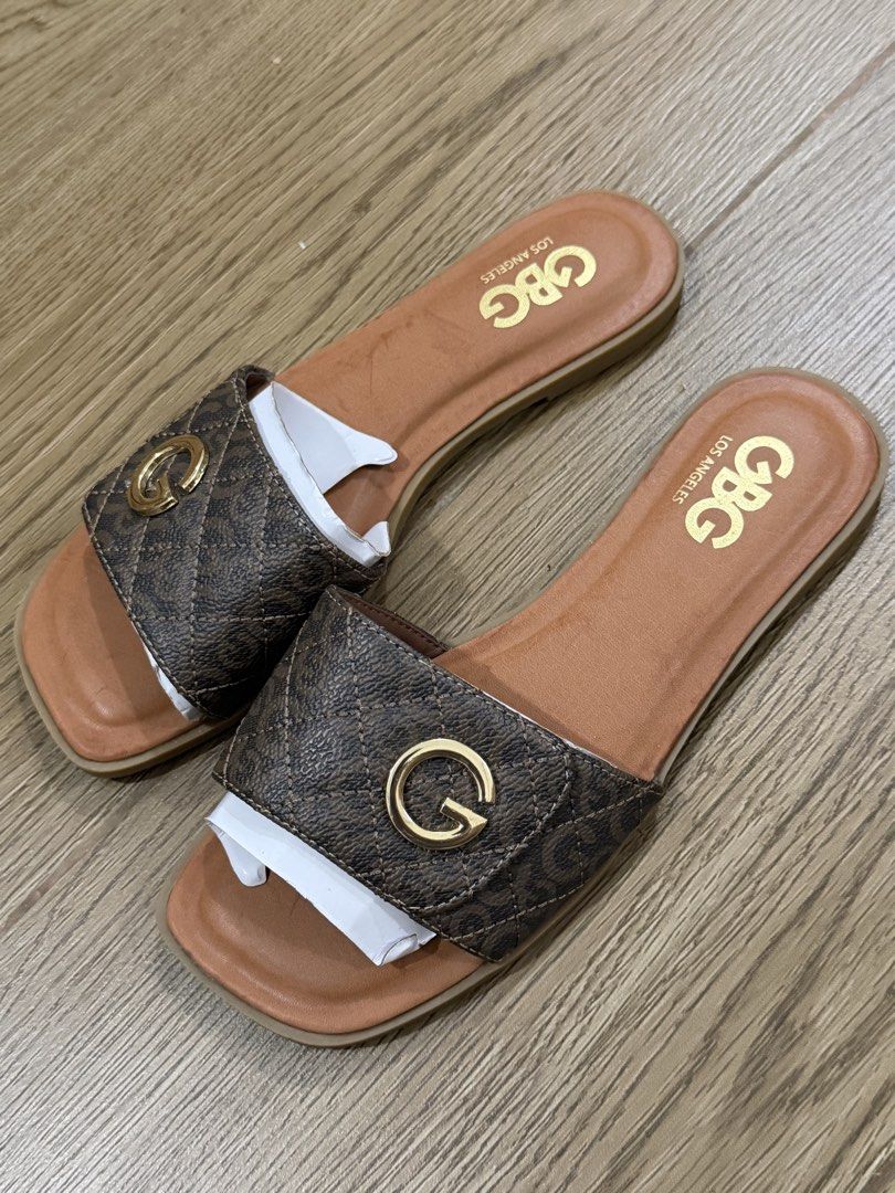 OG GUESS (Category: Sandals) located in Orani. Submitted by lovely.items1983 (Listing ID 1469611249, Image 2). Description: .