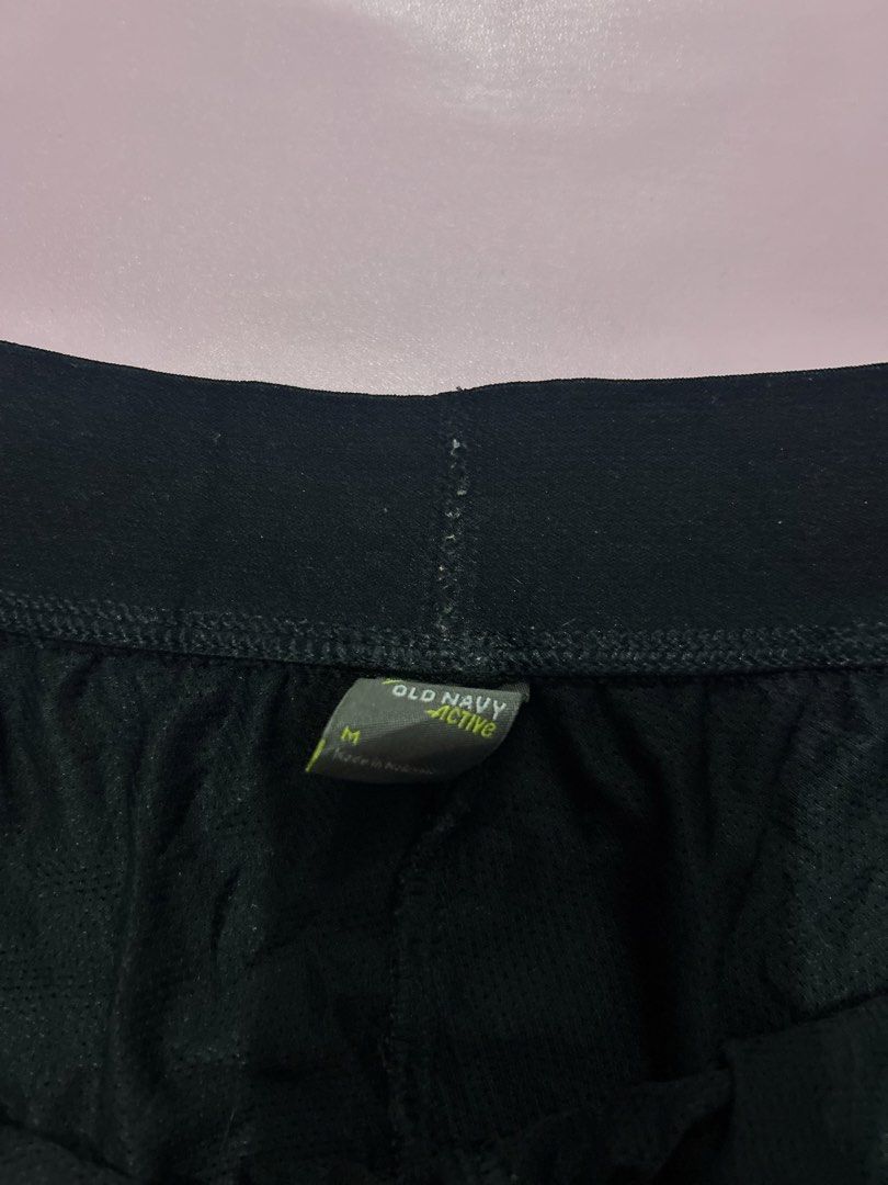 Old Navy Running Short (Category: Activewear) located in Manila. Submitted by chen_clybelles (Listing ID 1469693479, Image 2). Description: .