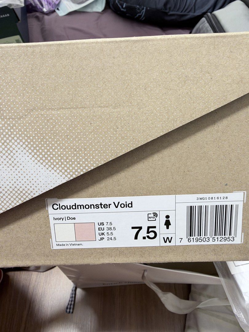 On Cloudmonster Void (Category: Sneakers) located in Ampang. Submitted by srh_hnf (Listing ID 1469712105, Image 3). Description: - Brand: On Running - Model: Cloudmonster void - Colorway: Beige - Size: Women's US 7.5 / EU 38.5 / UK 5.5 / JP 24.5 - Condition: Brand new, unworn, stored properly - Inclusions: Original box and packaging paper included Self pick up at Jalan Cheras, KL.