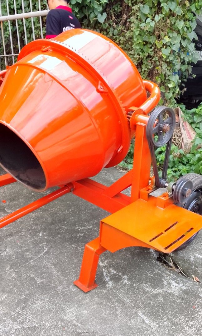 One bagger mixer (Category: Announcements) located in Manila. Submitted by mightystone_e27faa (Listing ID 1469586791, Image 1). Description: 📢One-Bagger Cement Mixer Bundles‼️ 🔴H-frame with 7.5 Gas Engine Plus Freebies‼️ Option A. Wheel barrow Option B. Portable Concrete Vibrator Option C. Impact Drill & Angle Grinder We also deliver via lalamove‼️ For more inquires pls feel free to call us @ 09629280117.