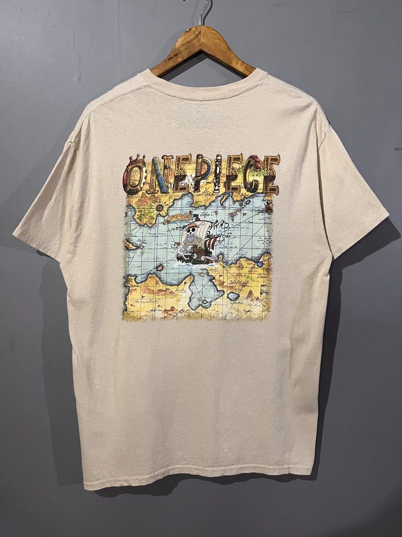 One Piece graphic tee official merch (Category: Tshirts & Polo Shirts ) located in San Mateo. Submitted by street_rev (Listing ID 1469687531, Image 2). Description: 29 x 21.5.