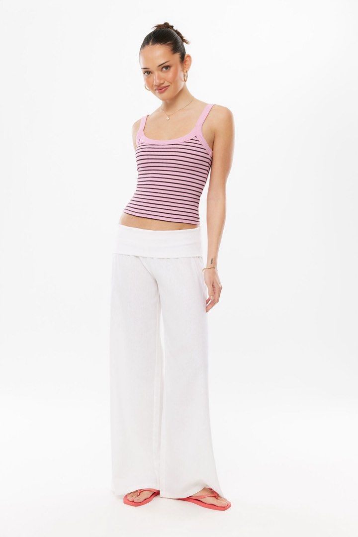 [ONHAND] Supre - Marley Fold down linen pants white (Category: Other Bottoms) located in Cebu City. Submitted by angel.energyph2 (Listing ID 1469659482, Image 1). Description: 🏷️ ₱1600 Size XXS Waist: 56–61 CM (22–24”) Hip: 81–86 CM (32–34”) - Brand new with tag - Wide Leg Lounge Linen Pant - Rib Fold Back Waistband - Full length - Relaxed Fit - Made with 55% Masters of Flax Linen.