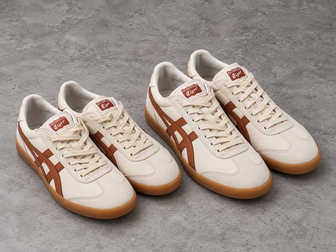 ONITSUKA TIGER TOKUTEN (Category: Sneakers) located in Paranaque City. Submitted by moric.caunan (Listing ID 1469720353, Image 1). Description: ONITSUKA TIGER TOKUTEN – CREAM/CARAMEL P3,500 each pair P6,500 couple pair Sizes: 7 US Women / 8.5 US Men (Couple Pair) Cream / Caramel Brown With Origibal Onitsuka Tiger Boxes Pre-loved with minimal signs of use. Please check actual photos for condition. Message me for inquiries!.