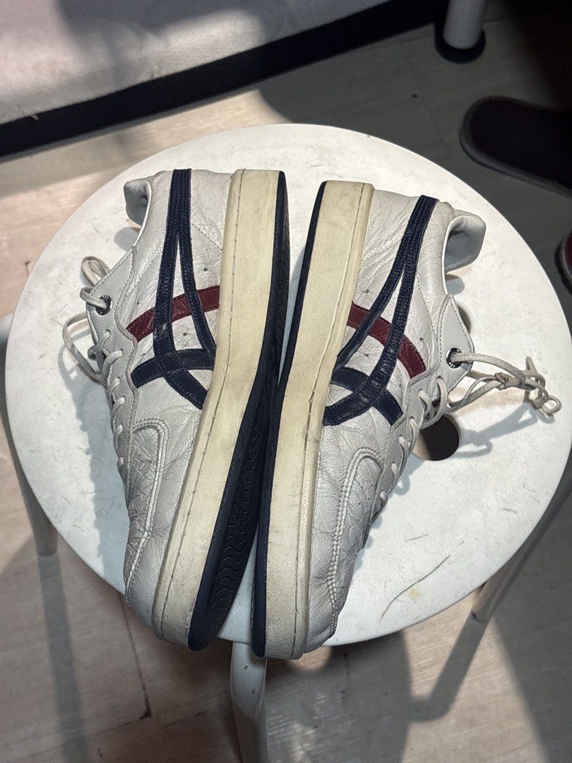 ONITUSKA TIGER GSM SD (Category: Sneakers) located in Tarlac. Submitted by crl.oli08 (Listing ID 1469656769, Image 3). Description: ONITSUKA TIGER GSM SD USED SIZE 6US(24CM/EURO39.5) CAN FIT SIZE 7 PRICE+SF .