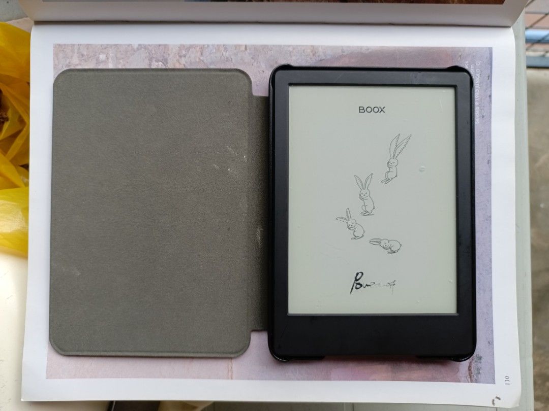 ONYX BOOX POKE 4S LITE (Category: E-Readers) located in Calamba. Submitted by niki_silver (Listing ID 1469712543, Image 1). Description: FOR SALE BOOX ONYX POKE 4 LITE P5,000 16GB ANDROID 11 EREADER PWEDE MAGBASA NG MANGA PWEDE MAGINSTALL NG APPS PWEDE MAGBROWSE SA INTERNET BAWAL SA MASELAN MAY SCRATCHES SA SCREEN AND BODY AND MAY WHITE CIRCLE (as seen sa pic) di ko alam kung dead pixel ba tawag dyan - can transact sa fb acc kung nagaalangan kayo