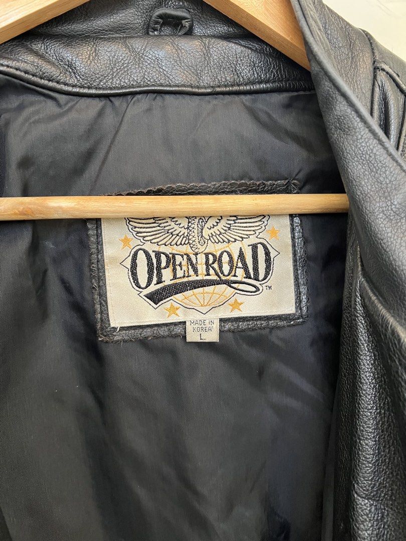 Open Road by Wilson’s Leather Jacket (Category: Coats, Jackets and Outerwear) located in Taguig. Submitted by alchlyn (Listing ID 1469636393, Image 3). Description: —bought from Chicago Vintage Store —super heavy —with inside padding —multiple pockets —with taga.
