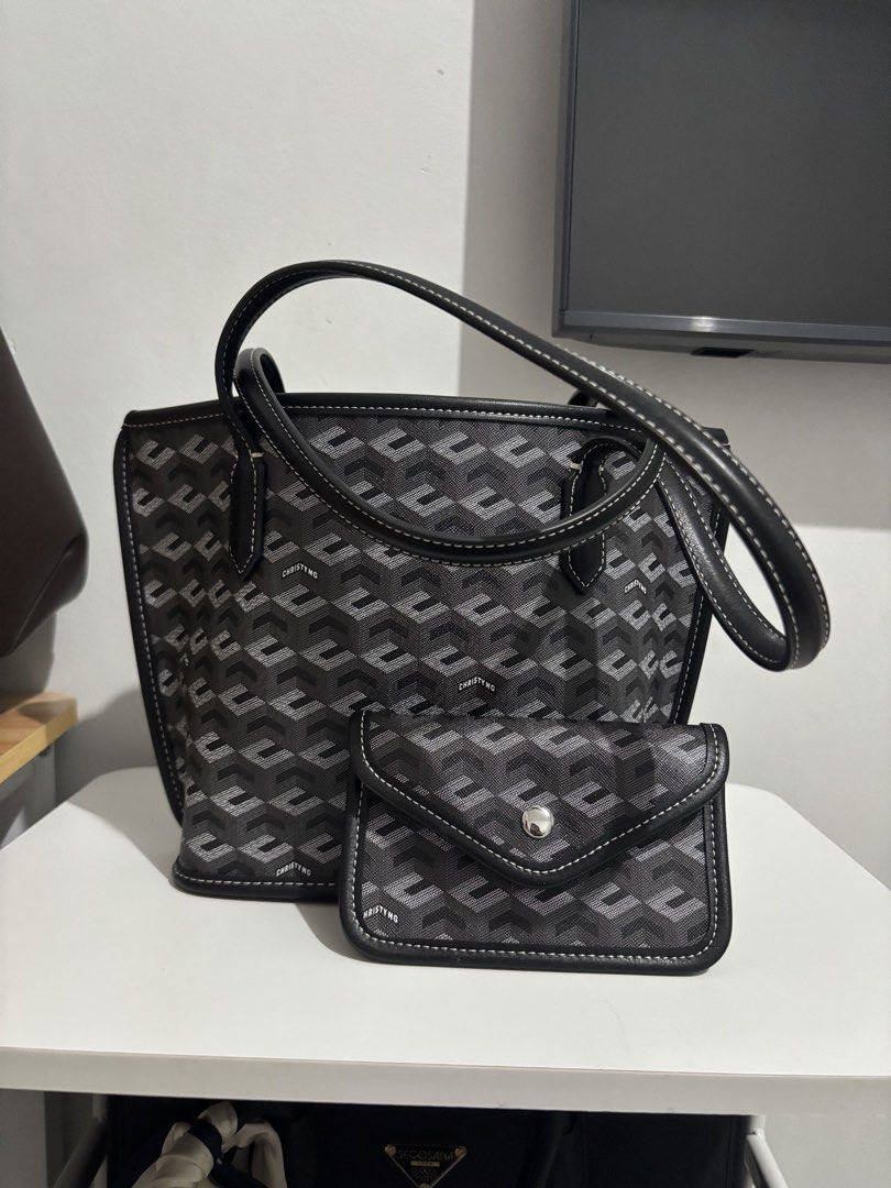 ORIG Christy Ng black mini russo (Category: Tote Bags) located in Manila. Submitted by janelombres27 (Listing ID 1469679111, Image 1). Description: like new. no issues negotiable mop: gcash/maribank can do meetups around sta.maria bulacan for pickup: lalamove/jnt rfs: need extra funds for my tuition. .