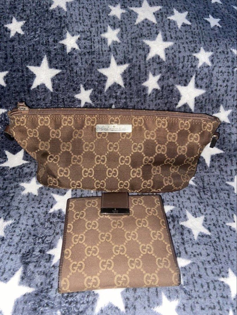 Orig gucci boat bag & wallet (Category: Activewear) located in Quezon City. Submitted by iam_believer (Listing ID 1469705057, Image 1). Description: Please see pictures Kayo na po magpa restore. Plagyan nyo na lang po strap and sa piping po. Sa wallet po spa po siguro para magdarken po uli.