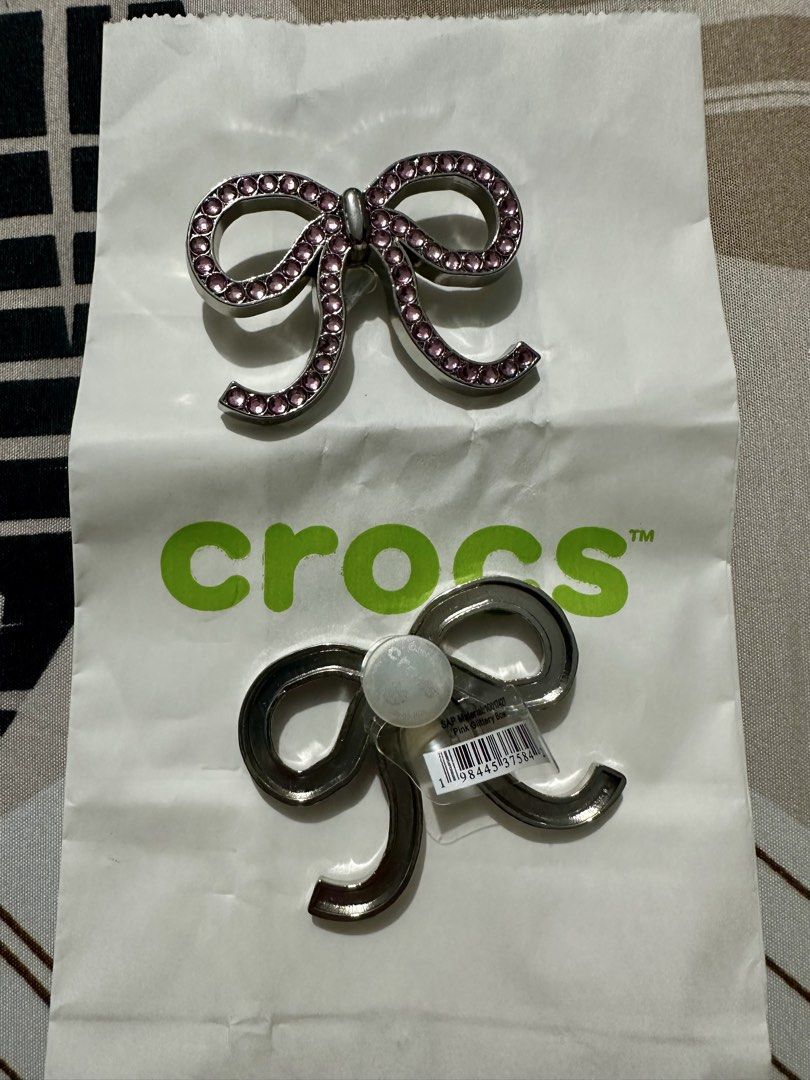 Original Jibbitz (Category: Other Accessories) located in Cavite. Submitted by candice2018 (Listing ID 1469580310, Image 1). Description: Original Jibbitz Bought in crocs store 450 each Meet up SM Tanza Or shipping.