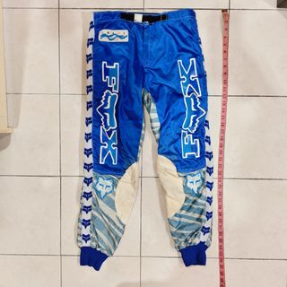 (Category: ) located in . Submitted by nasci_items (Listing ID 1469596000, Image 1). Description: .