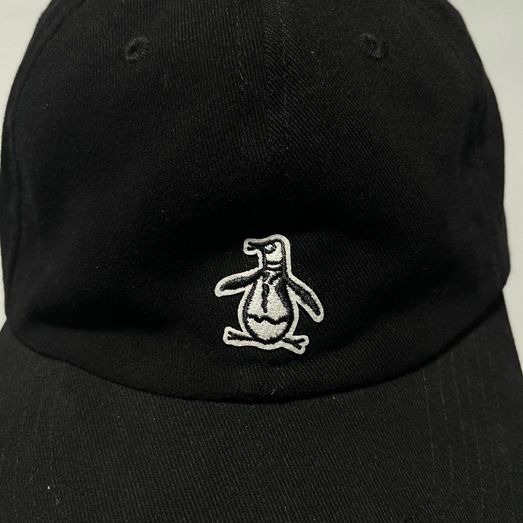 Original Penguin Mens Black Cap (Category: Caps & Hats) located in Bacolod City. Submitted by marmanj (Listing ID 1469607310, Image 2). Description: Original Penguin Mens Black Cap •Like new •Original •No flaws ✨Original Penguin cotton twill baseball cap featuring the brand’s iconic “Pete the Penguin” embroidered logo on the front. 🏷️Price: ₱780 📌Location: Bacolod City Negros Occidetal ‼️Disclaimer: We are not affiliated with the Official Brand