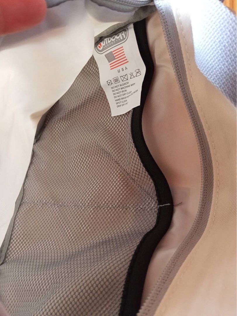 Outdoor sling bag (newarrivals)a5 (Category: Sling Bags) located in Baguio. Submitted by affordaprice_2600baguio (Listing ID 1469700828, Image 2). Description: .