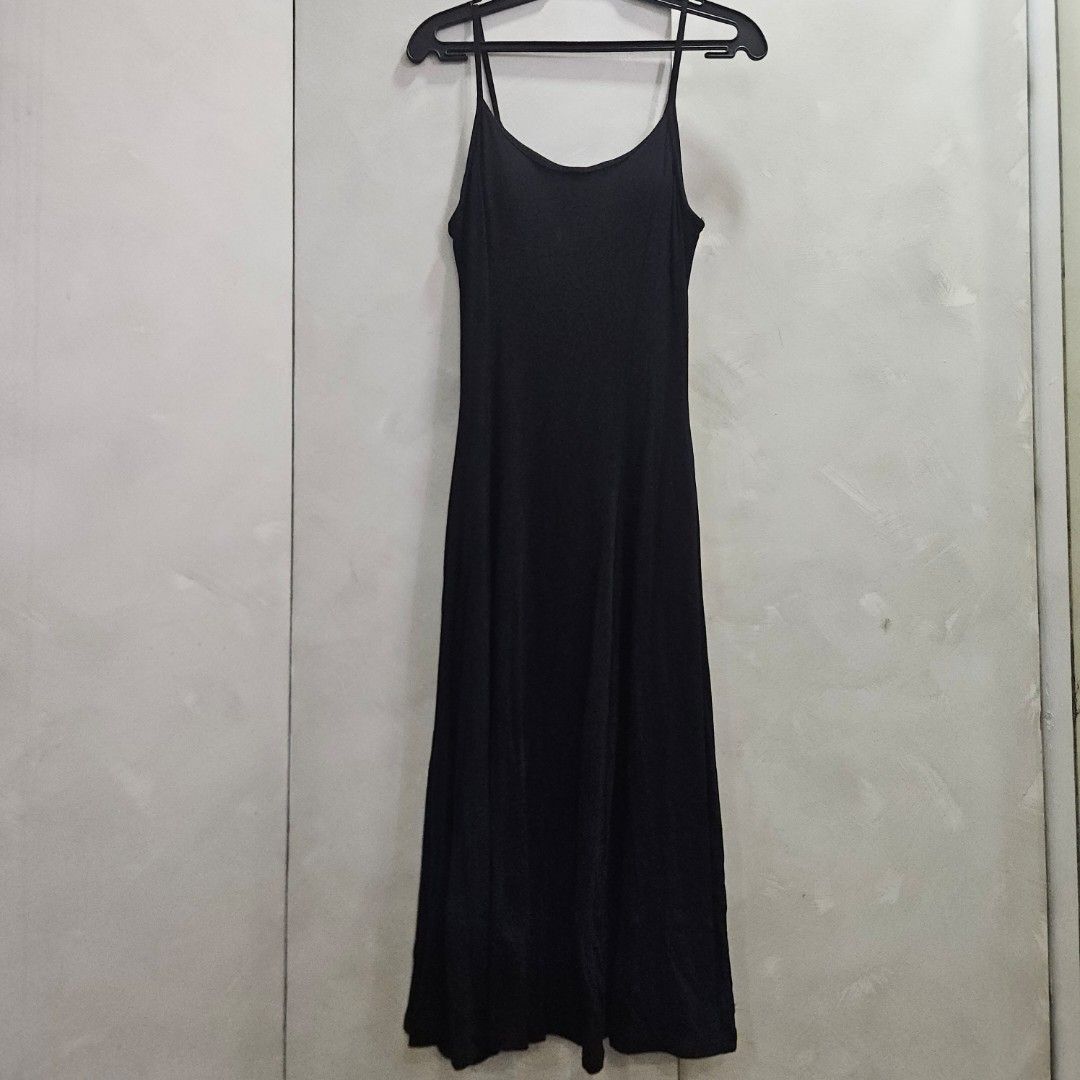 Padded cotton spaghetti strap dress (Category: Dresses) located in Quezon City. Submitted by k_closetsale (Listing ID 1469606416, Image 1). Description: comfy padded spaghetti strap dress cotton stretch can fit up to 36-38 bust with built in pads.