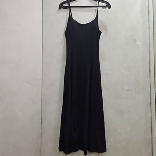 (Category: ) located in . Submitted by k_closetsale (Listing ID 1469606416, Image 1). Description: .