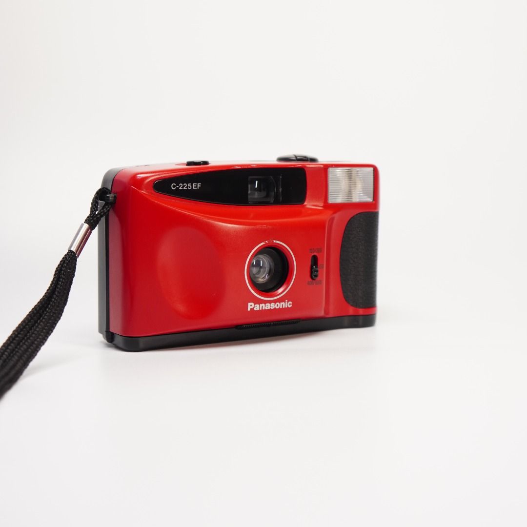 PANASONIC C-225EF ❤️ | 35MM FILM CAMERA (Category: Cameras) located in Las Pinas. Submitted by retrocameraph (Listing ID 1469703980, Image 3). Description: PANASONIC C-225EF ❤️ | 35MM FILM CAMERA A pop of red, a classic film look, and a camera that keeps things simple. 📸❤️ The Panasonic C-225EF is a compact, easy-to-use 35mm film camera for everyday snapshots, casual walks, travel, and little moments worth keeping. Just load your film, frame you