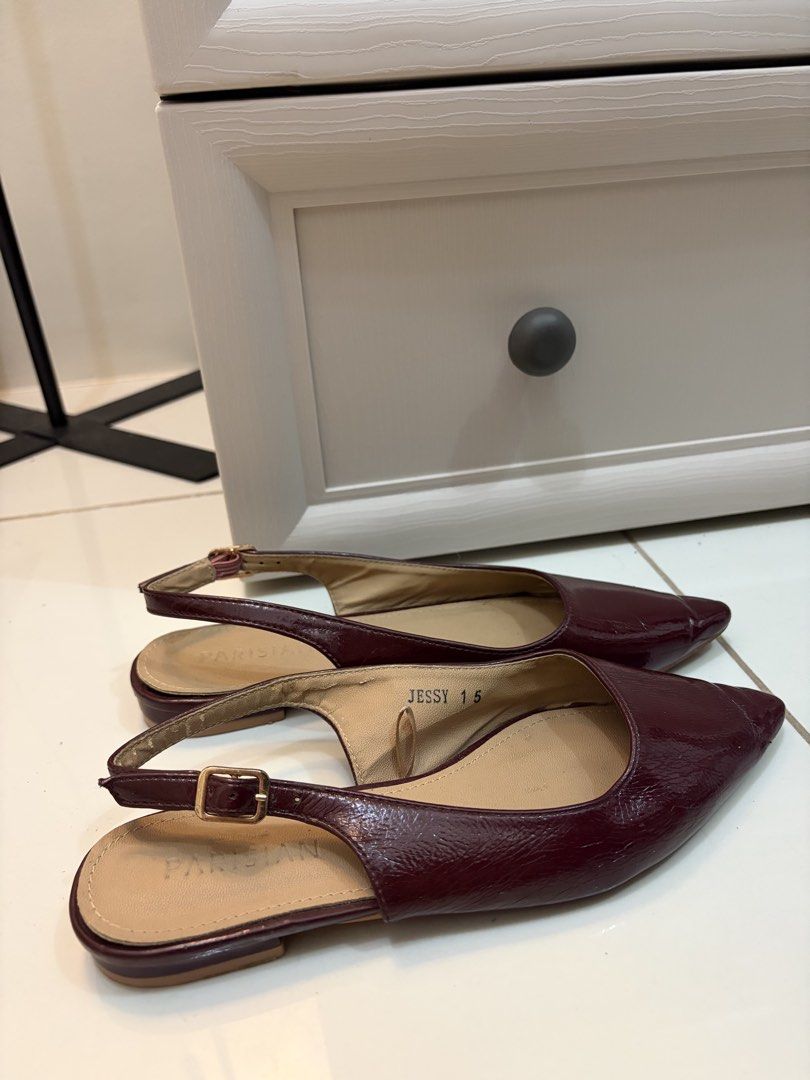 Parisian Pointed Slingback Flats (Category: Flats & Sandals) located in Manila. Submitted by kst_declutter (Listing ID 1469720662, Image 2). Description: - color: burgundy - size 5 - condition: visible signs of use (see pictures).