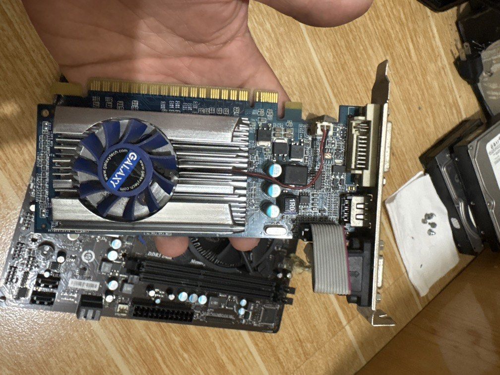 Parts Out Motherboard w/ Cpu Gpu Ram (Category: Computer Parts) located in Caloocan City. Submitted by thrift4way (Listing ID 1469662865, Image 3). Description: Cpu i3-2100 Motherboard Msi H16M-E23(B3) Gpu Galaxy GT610 Ram HyperX 8Gb 1333 Parts Out from pc. Buy at your own risk ⚠️ .