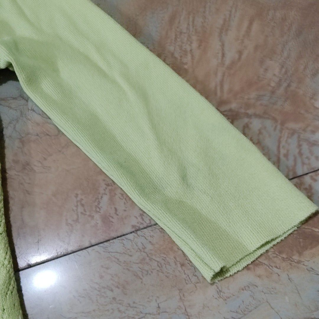 Pastel Lime Green Knit Cardigan (Category: Coats, Jackets and Outerwear) located in Valenzuela. Submitted by 0003c4 (Listing ID 1469709825, Image 3). Description: open-front design with long sleeves lightweight knit fabric with a vintage-inspired look best fits xs to small :) photo condition is provided but feel free to message me! location: Valenzuela or Malabon mod: lalamove or.