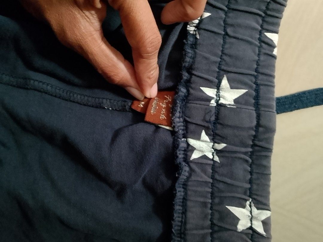 Paul frank star short (Category: Shorts) located in Manila. Submitted by mari_123.123 (Listing ID 1469743422, Image 2). Description: Paul Fran Navy Blue Star Lounge Shorts (Size Medium).