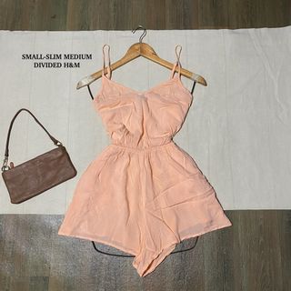 (Category: ) located in . Submitted by thriftfindsbyshei-2nd (Listing ID 1469700249, Image 1). Description: .