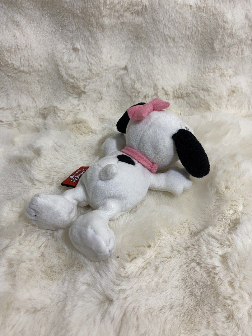 Peanuts’ Belle mascot plush (Category: Plushies & Soft Toys) located in Kalibo. Submitted by ollie_stuffshop (Listing ID 1469581009, Image 2). Description: Before you send your inquiries: ❗️Last Price is already posted ❗️Manage your expectations, WYSIWYG ❗️May need washing ❗️Dropoff is every Wednesday & Sunday.
