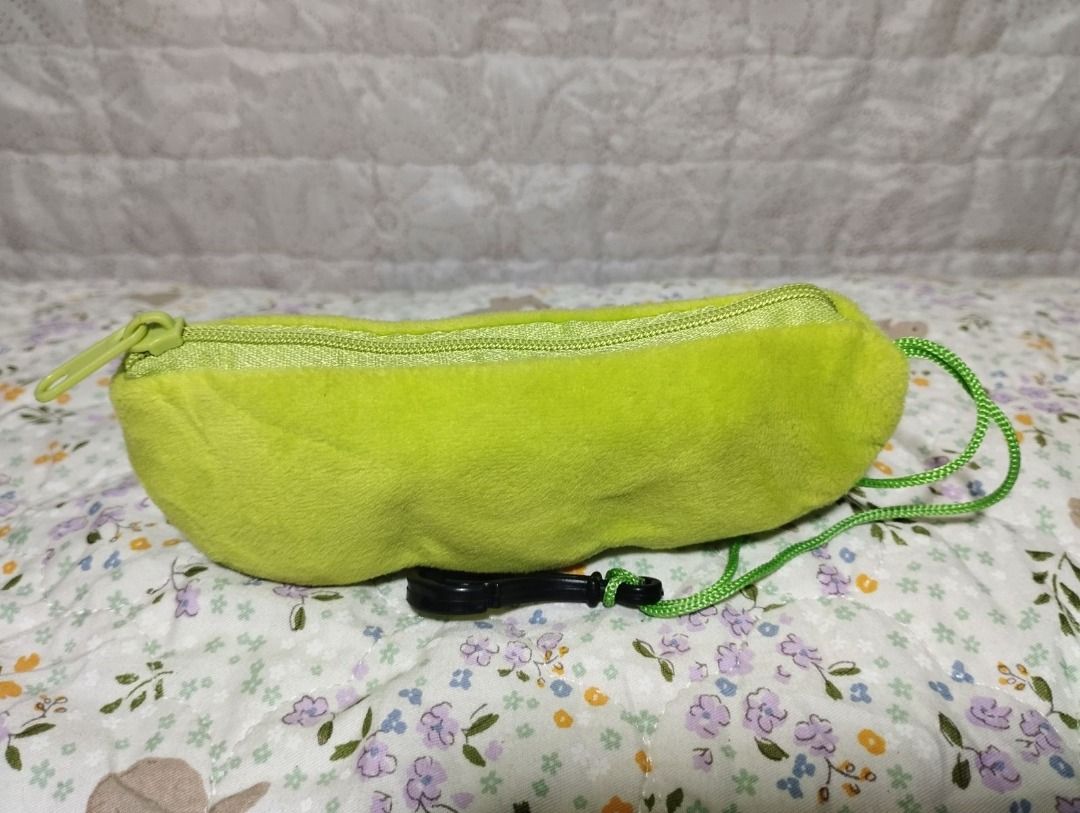 Peas in a Pod Plush Toy (3 pcs + Pod) (Category: Plushies & Soft Toys) located in Cagayan de Oro. Submitted by pochimart (Listing ID 1469716921, Image 3). Description: 3 Peas in a Pod! 🫛✨ (Check Images Please) ⭐₱60 ✉️Message me if you're interested or have questions, I'm happy to help! 📍Location: CDO / Cagayan De Oro (we can meet up if we're close) 🚚J&T - Message me (buyer covers the shipping fee) 💳GCash.