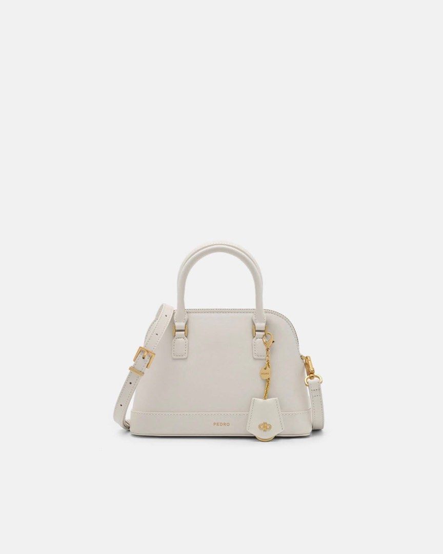 Pedro Lucia Leather Handbag (Category: Cross-body Bags) located in Pasig City. Submitted by ff.ph (Listing ID 1469750124, Image 2). Description: Hand and Sling Bag Available in 2 colors Black - Off White With Echodustbag and tag Add paperbag plus 80 .
