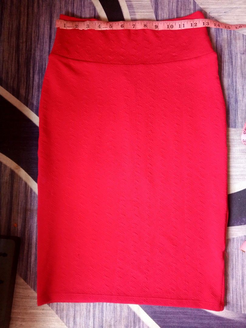 Pencil skirt red (Category: Announcements) located in Manila. Submitted by icamalicdem29 (Listing ID 1469678699, Image 1). Description: .
