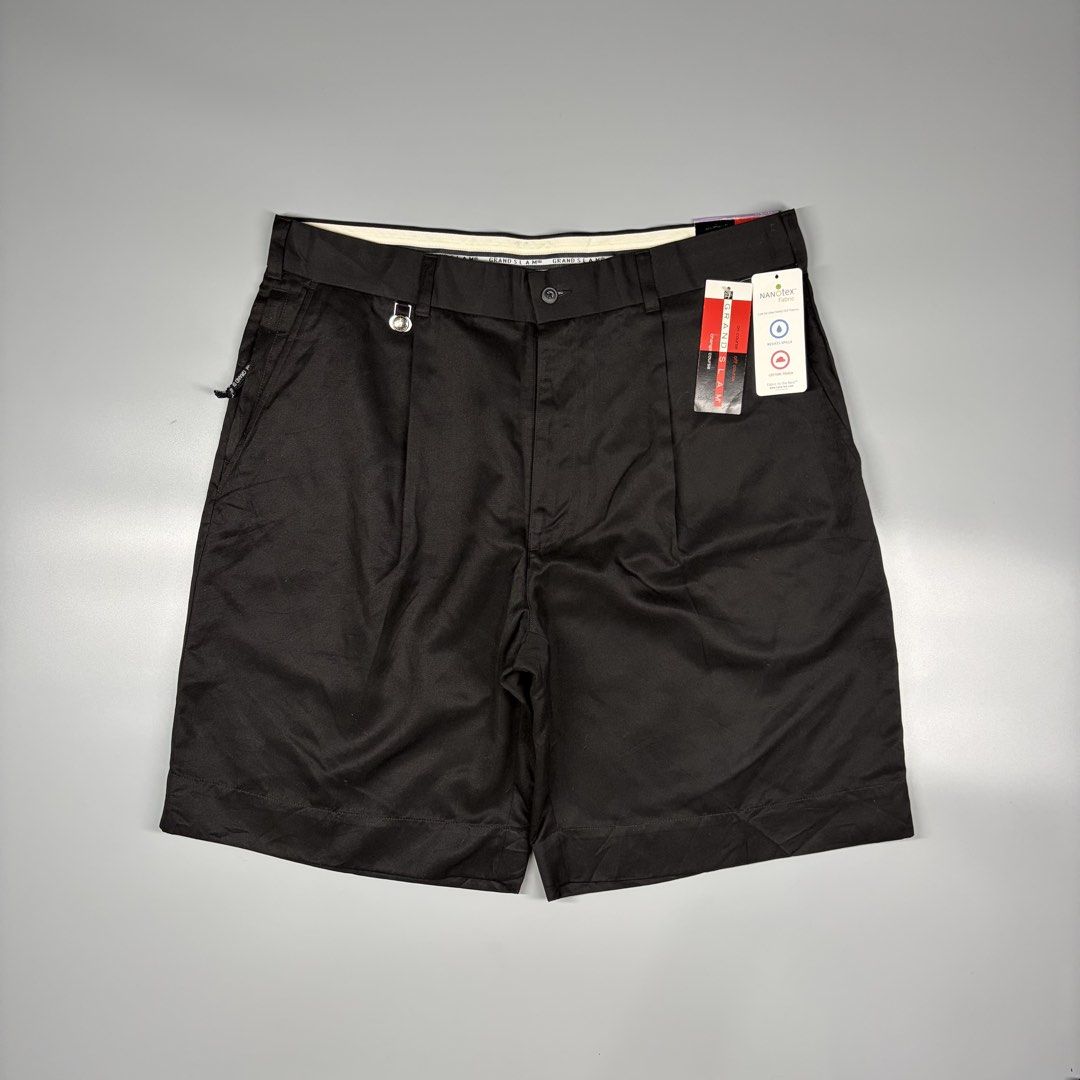 Penguin Golf Short Nanotex Fabric (Category: Activewear) located in Cavite. Submitted by onebeancent (Listing ID 1469720766, Image 1). Description: Size: 36 to 38 Waistline Dimension: 22" Length Color: Black Color Rate: 10/10 Issue: None Condition: Brand new with tag‼️ Price: 850php Additional Shipping Fee (J&T Medium Pouch) 120php Luzon 145php visayas 185php mindanao.