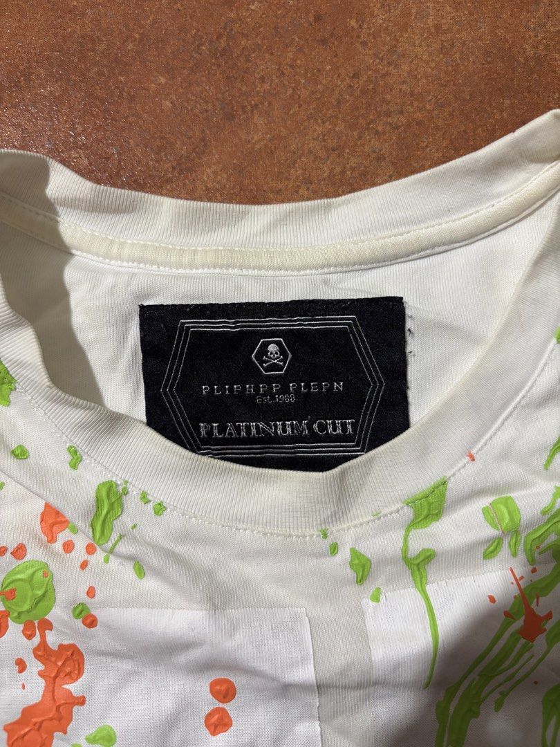 Philipp plein (Category: Tshirts & Polo Shirts ) located in Manila. Submitted by gabriel.loots6100 (Listing ID 1469593952, Image 3). Description: Philip plein excellent condition Size large 21x28 .