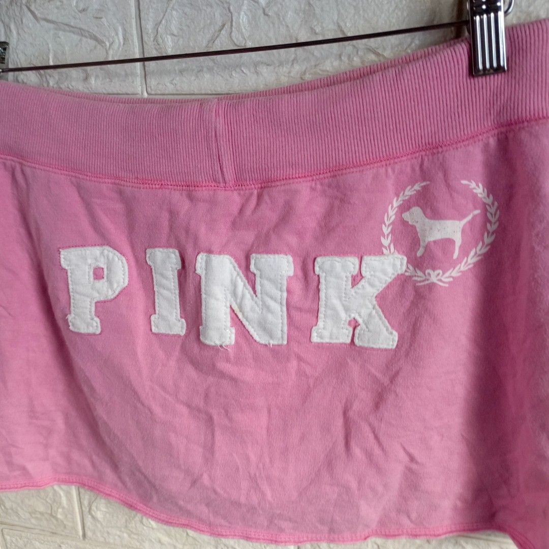 PINK BY VS SKIRT (Category: Skirts) located in Cotabato. Submitted by pure.moenlimba12 (Listing ID 1469645319, Image 3). Description: NO ISSUE COMPLETE TAGS FREE SIZE SKIRT NEED WASH ONLY.