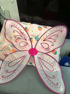 (Category: ) located in . Submitted by sophia_tins (Listing ID 1469680269, Image 1). Description: .